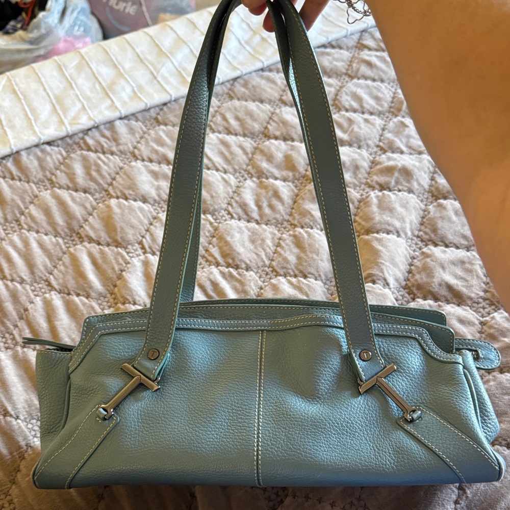 Tod’s vintage pebble leather baguette bag